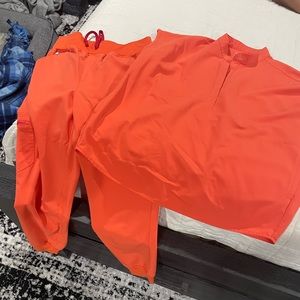 Figs. Medium top, medium petite bottoms